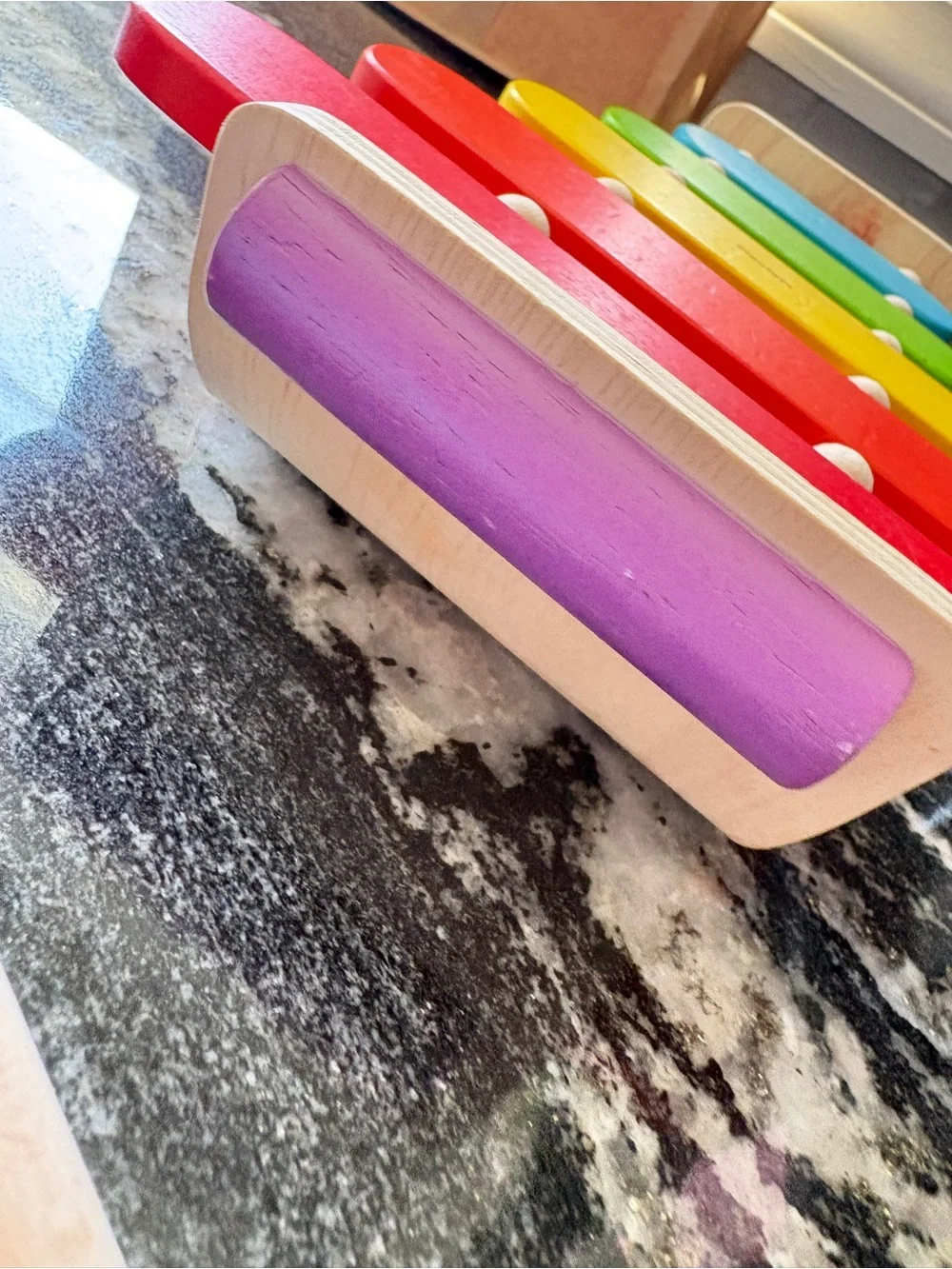 Xylophone. Plan toys. Wooden. Non- toxic.